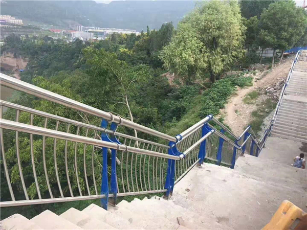 内江不锈钢桥梁栏杆