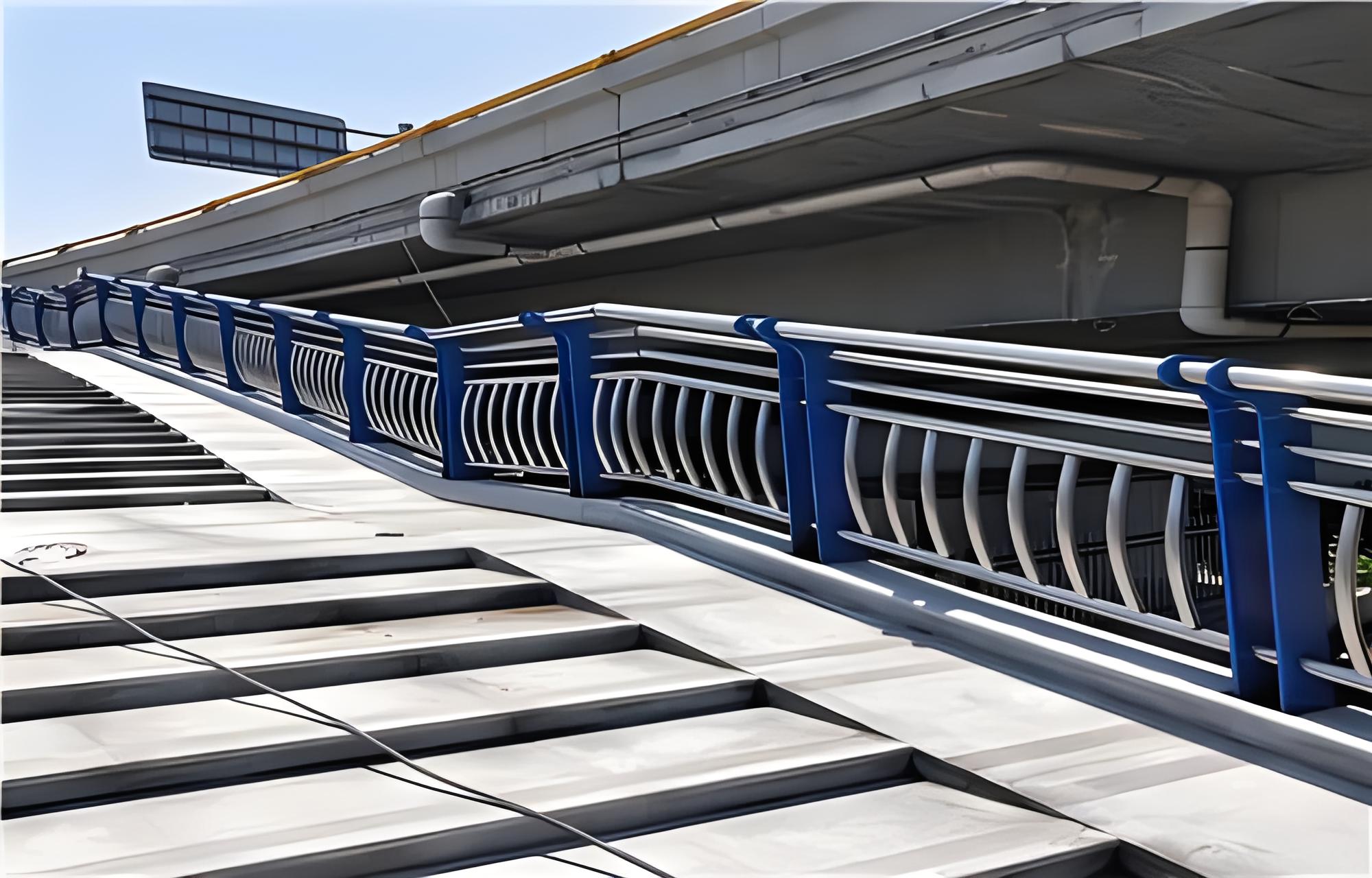 内江不锈钢桥梁护栏维护方案：确保安全，延长使用寿命