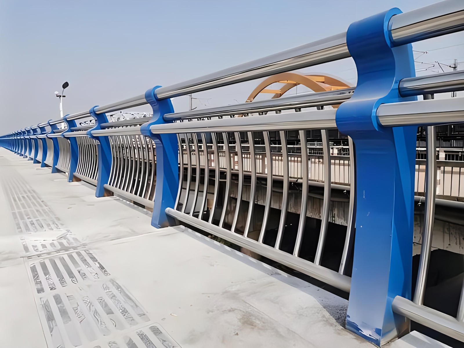 内江不锈钢复合管护栏制造工艺要求及其重要性